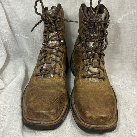Ariat square toe leather camouflage high  lace up boots main image 11